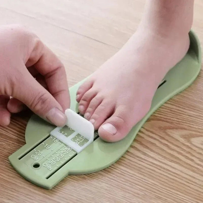 Child’s Foot Measuring Device – Accurate Baby Shoe Sizing Tool for Hassle - Free Shopping - Gear Elevation