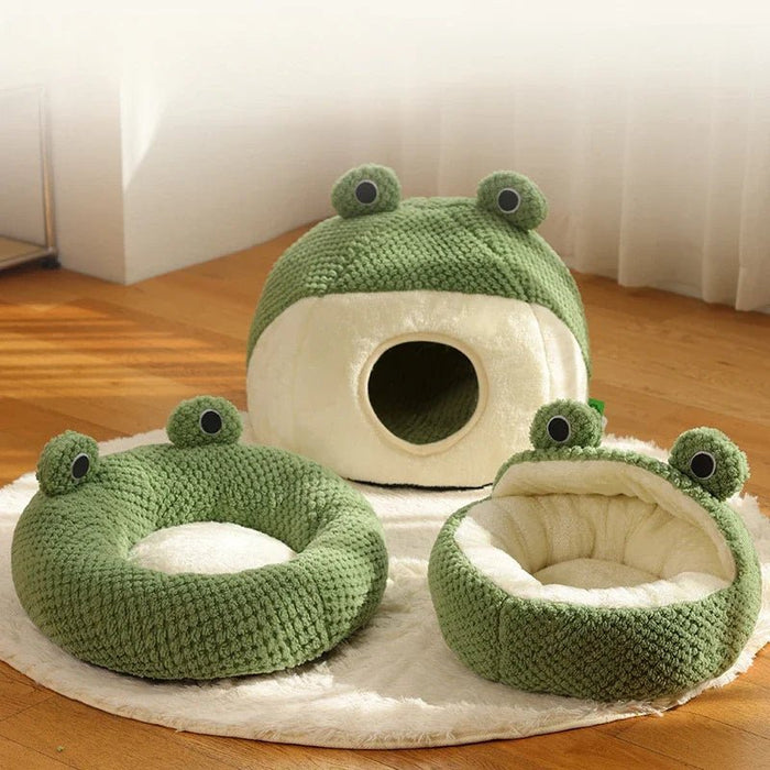 Cozy Frog - Themed Cat Bed – Plush Semi - Enclosed Nest for Cats & Small Dogs, Perfect for Snuggly Autumn and Winter Comfort - Gear Elevation