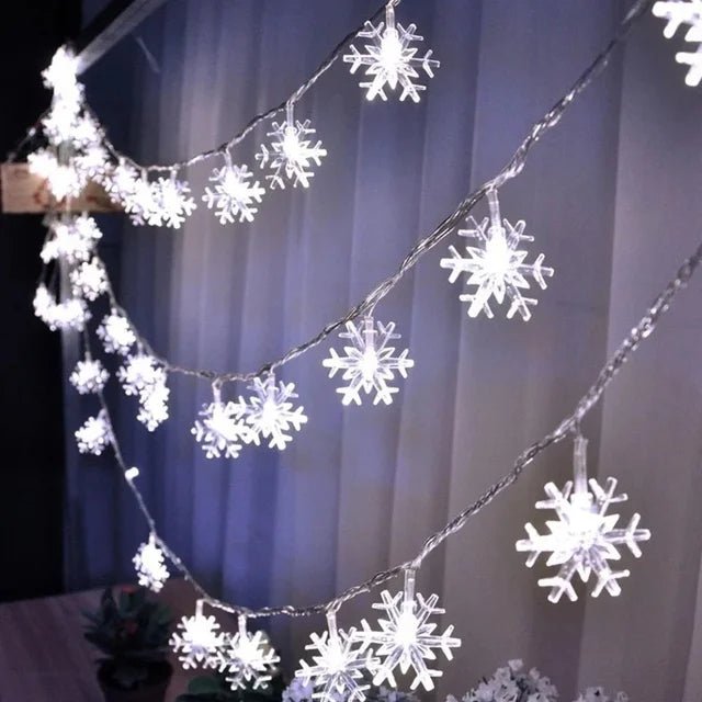 Enchanting LED Christmas Snowflake String Lights – USB/Battery - Powered Fairy Lights for Christmas Tree & New Year Bedroom Décor - Gear Elevation