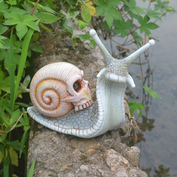 Halloween Snail Skull - Statue Resin Horror Skeleton Sculpture Gothic Outdoor Garden Decoration Figurine - Gear Elevation