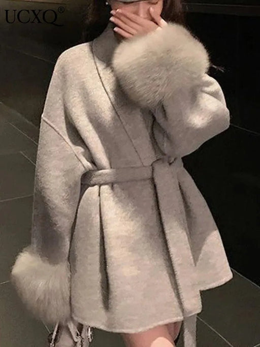 Office Lady Real Wool Coat – Chic Fur Patchwork Overcoat with Long Sleeves for a Sophisticated Autumn & Spring Look. A Must - Have Statement Jacket - Gear Elevation