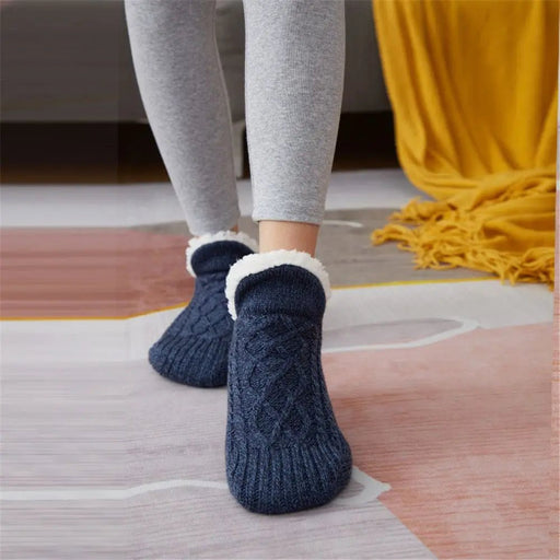 Plush Anti - Slip Floor Socks – Cozy, Thickened Flip - Flop Slippers for Warm Winter Comfort Indoors - Gear Elevation