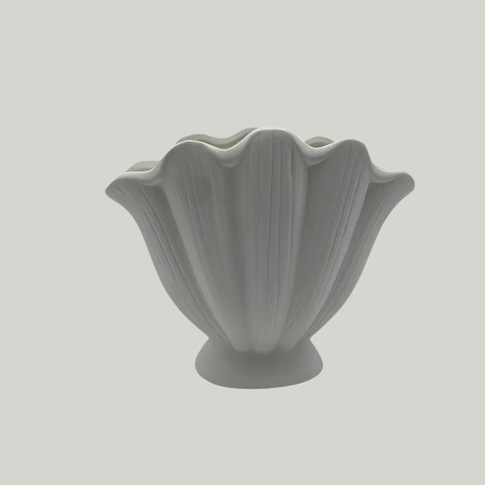 Sea Shell Ceramic Vase - Floral Arrangement and Terrarium Room Decoration Accessories - Gear Elevation